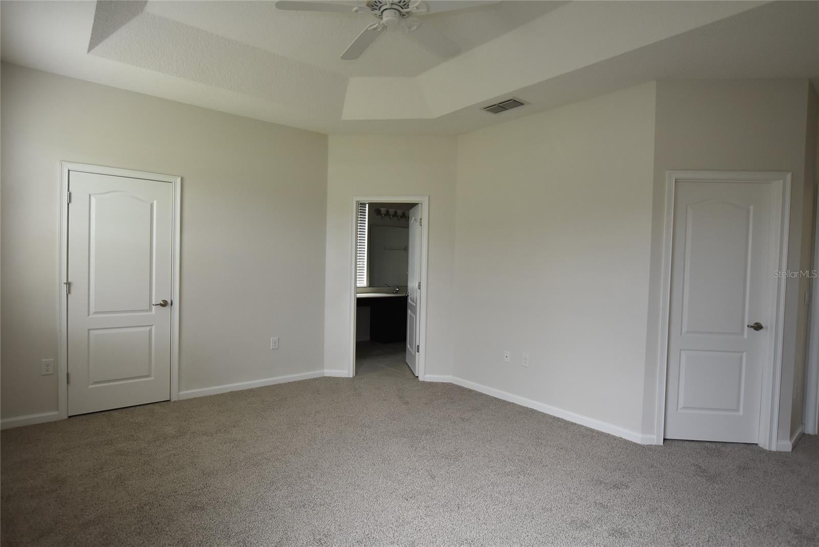 TRINITY LKS PH 4 - Residential Lease