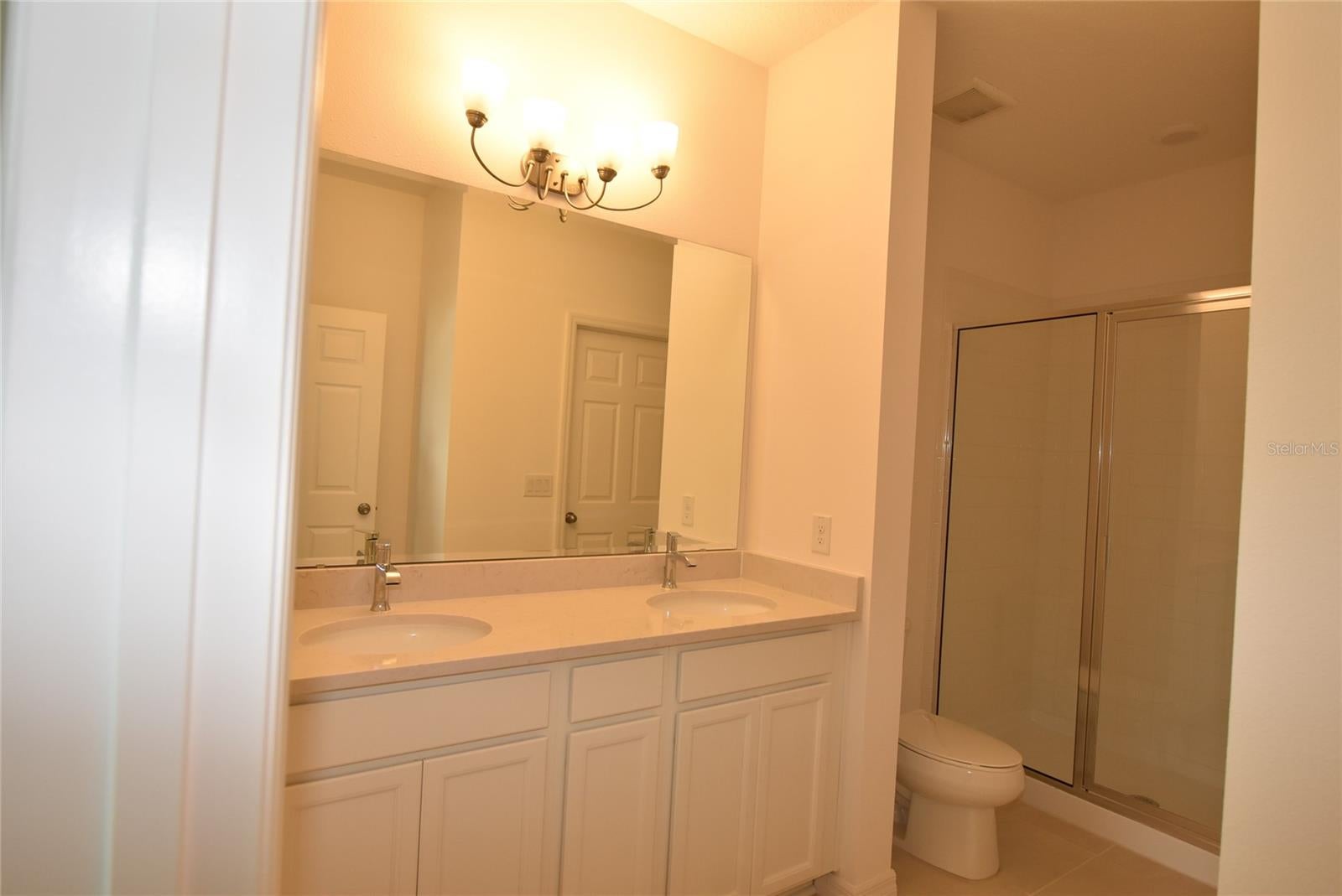 TRINITY LKS PH 4 - Residential Lease