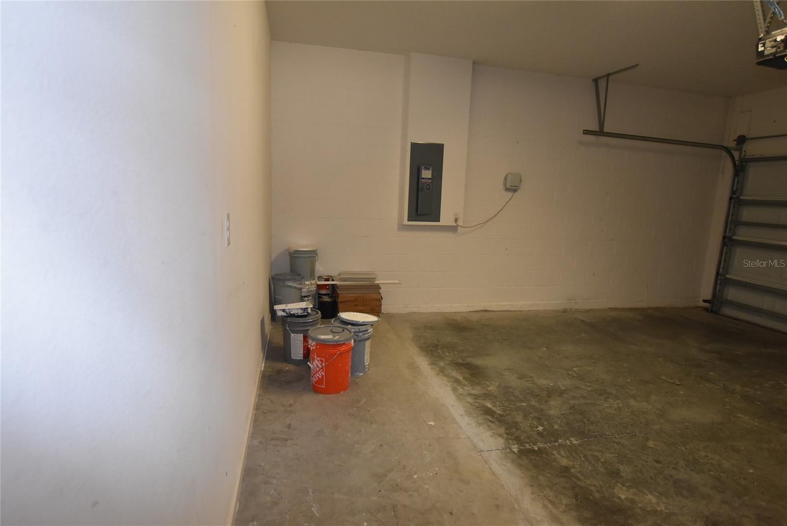 TRINITY LKS PH 4 - Residential Lease