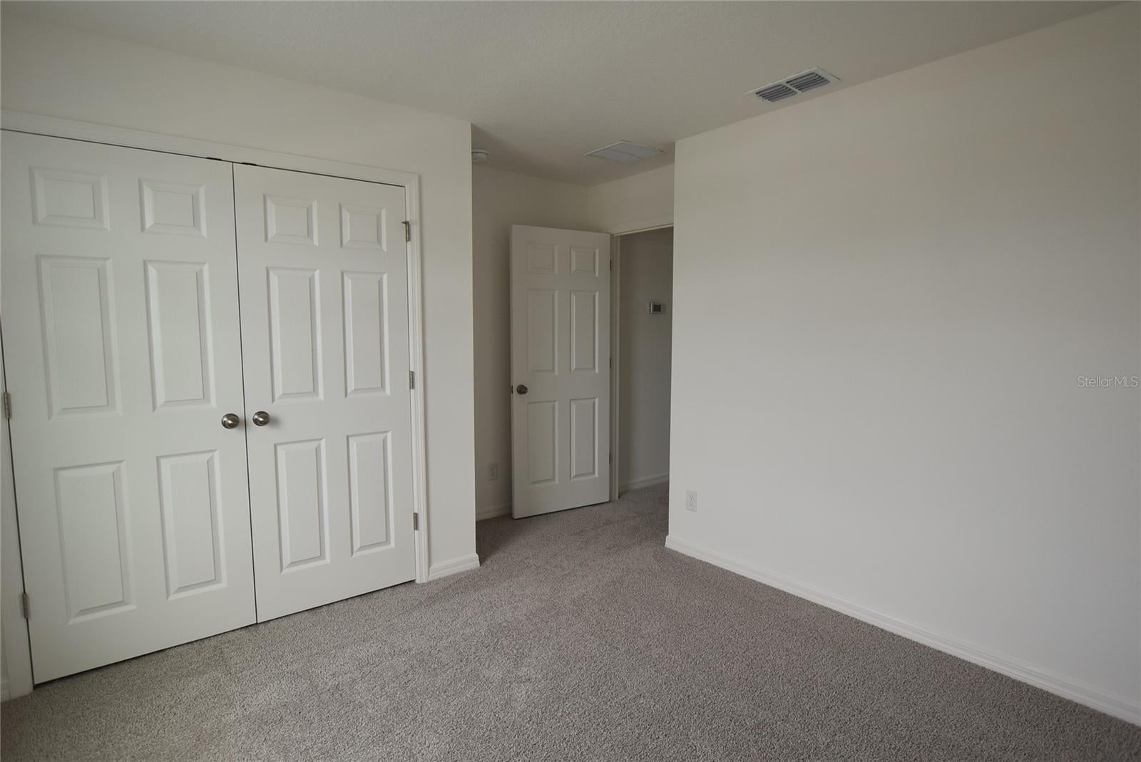 TRINITY LKS PH 4 - Residential Lease