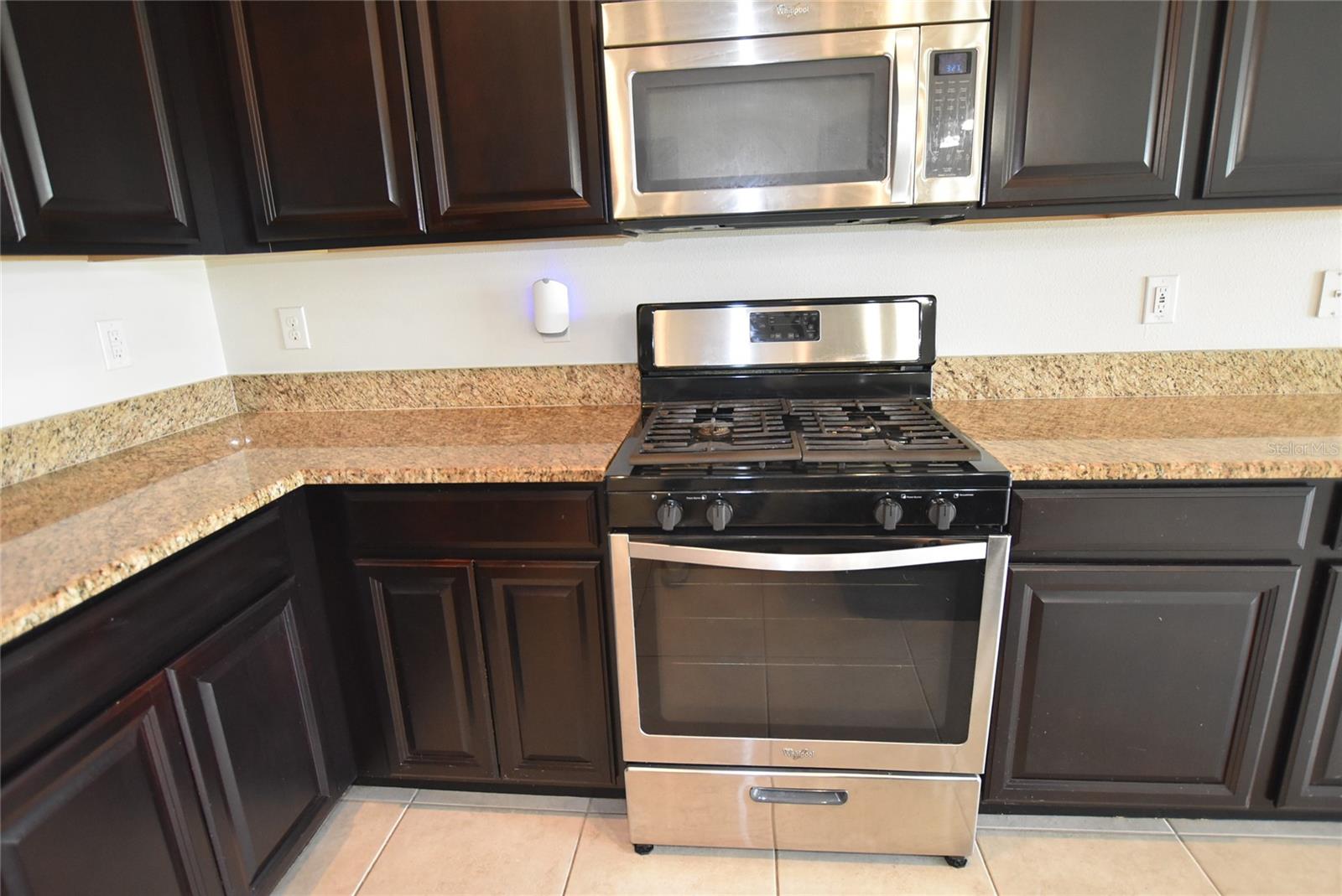 TRINITY LKS PH 4 - Residential Lease