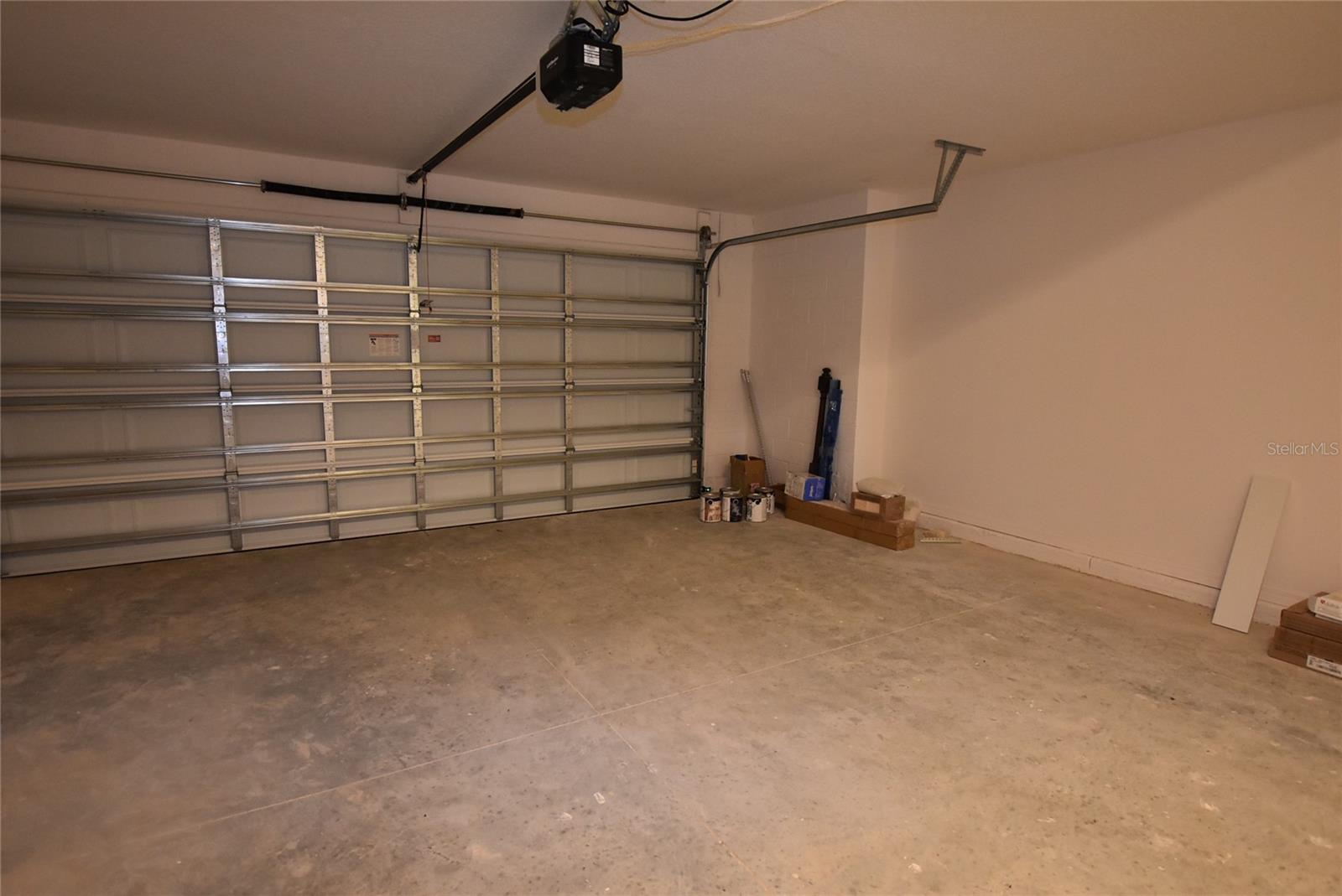 TRINITY LKS PH 4 - Residential Lease