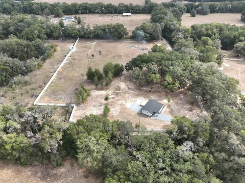 Tiny photo for 2607 NE 140th Street, Citra, FL 32113 (MLS # OM717611)