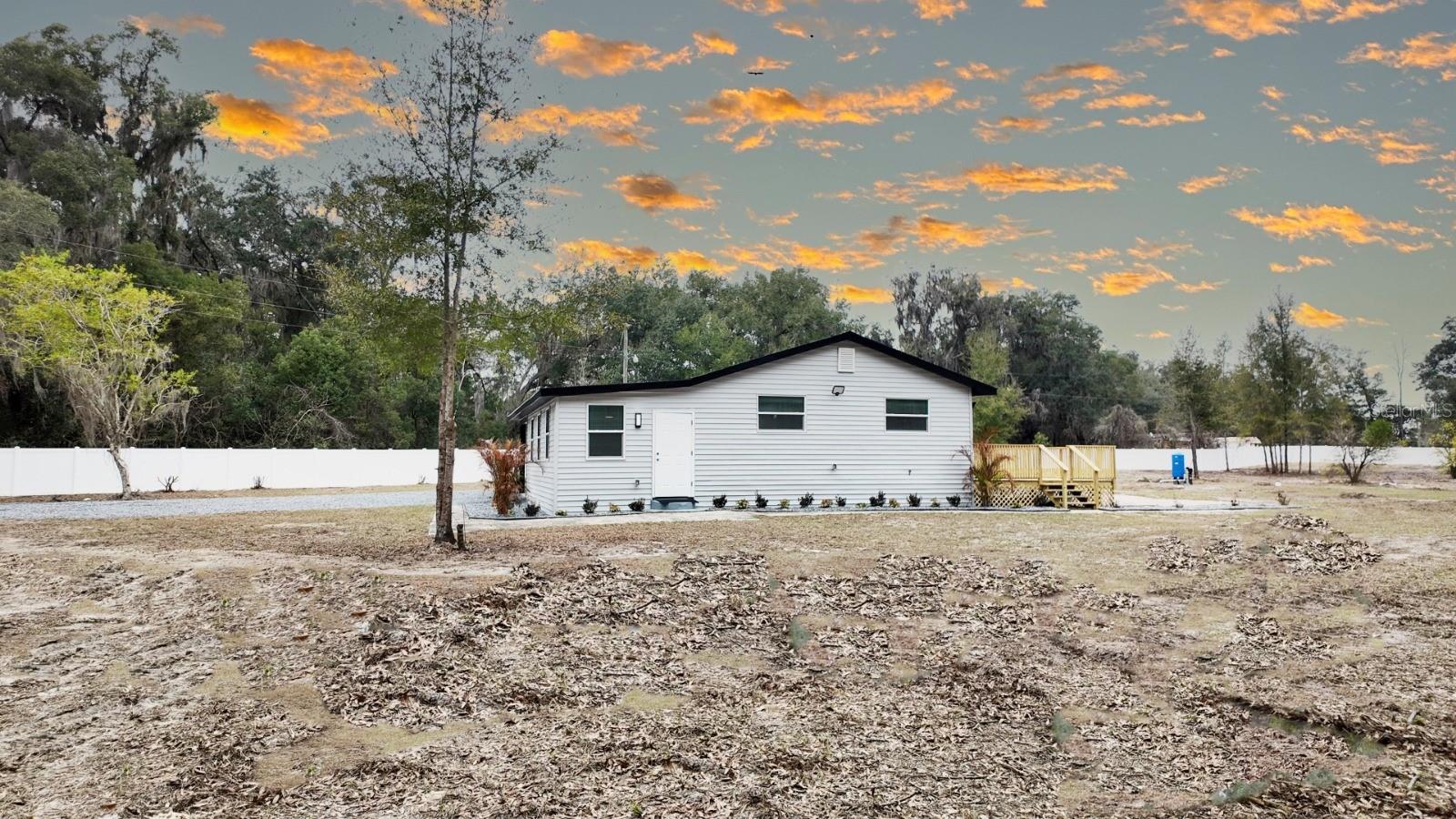 MEETS AND BOUNDS - Residential