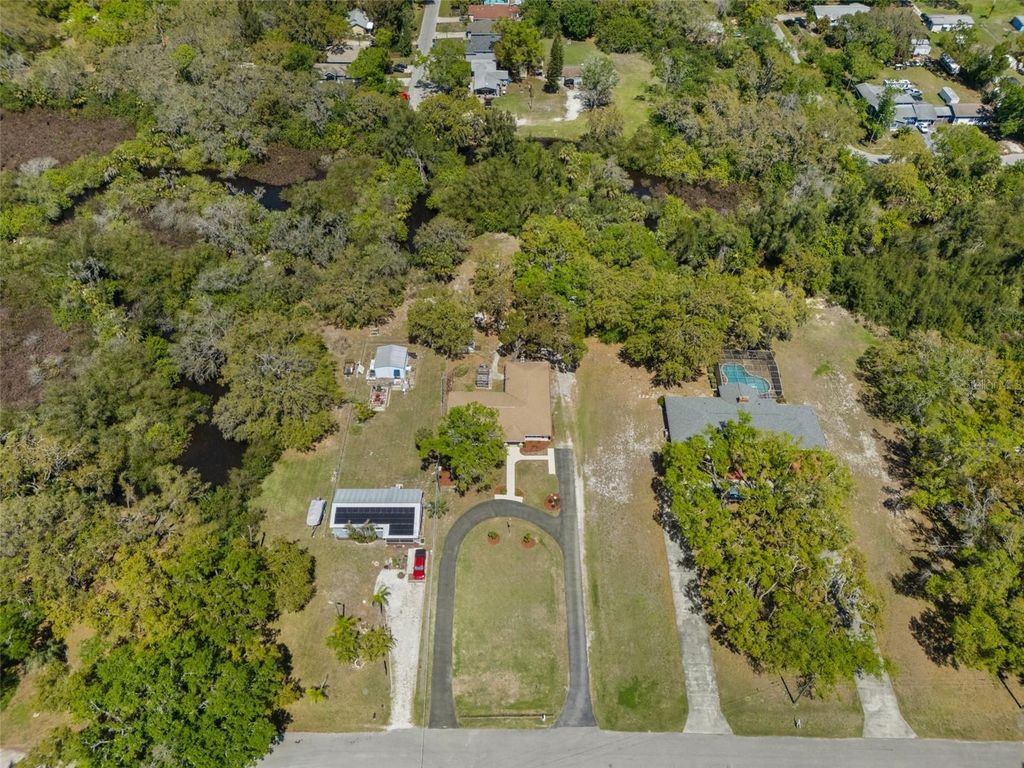 Photo of 502 3rd Avenue SE, Ruskin, FL 33570 (MLS # W7883941)