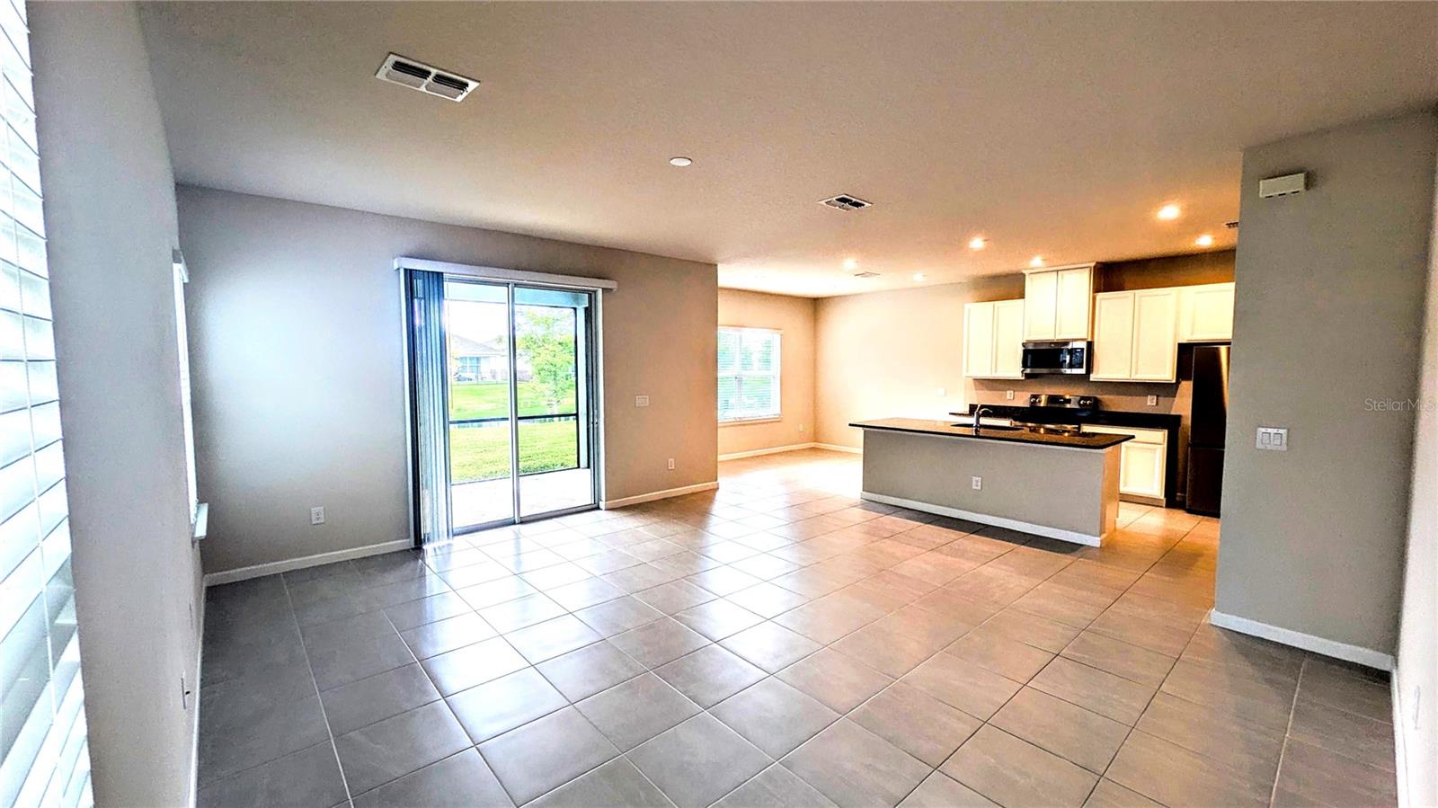 MOSS CREEK PH II SUBPH A - Residential Lease