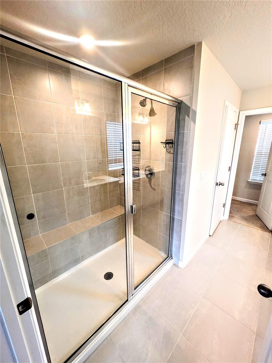 MOSS CREEK PH II SUBPH A - Residential Lease