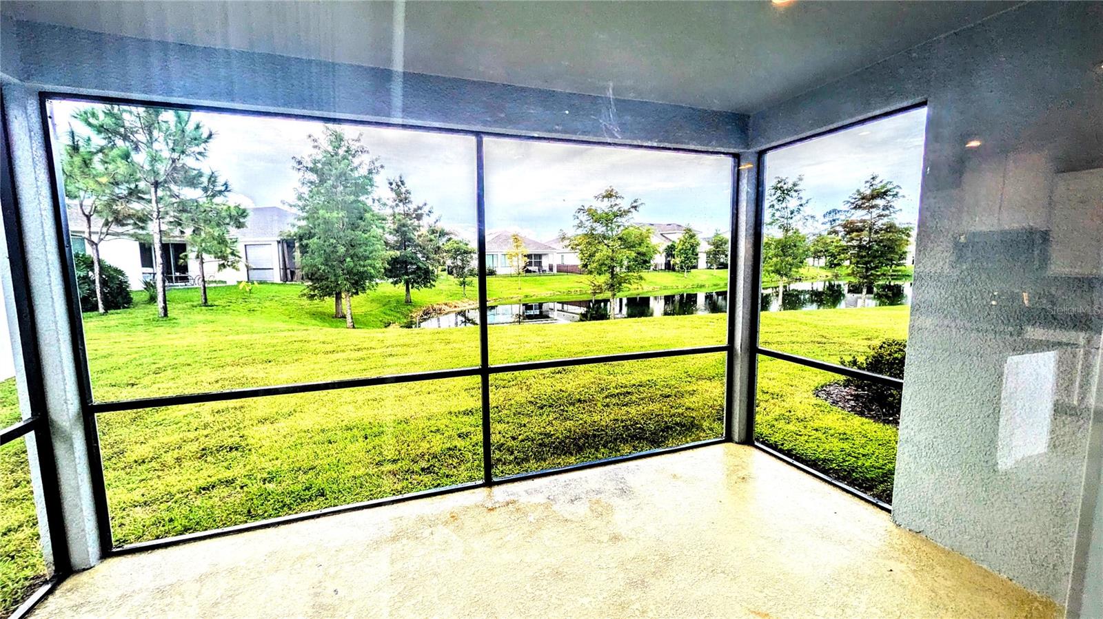 MOSS CREEK PH II SUBPH A - Residential Lease