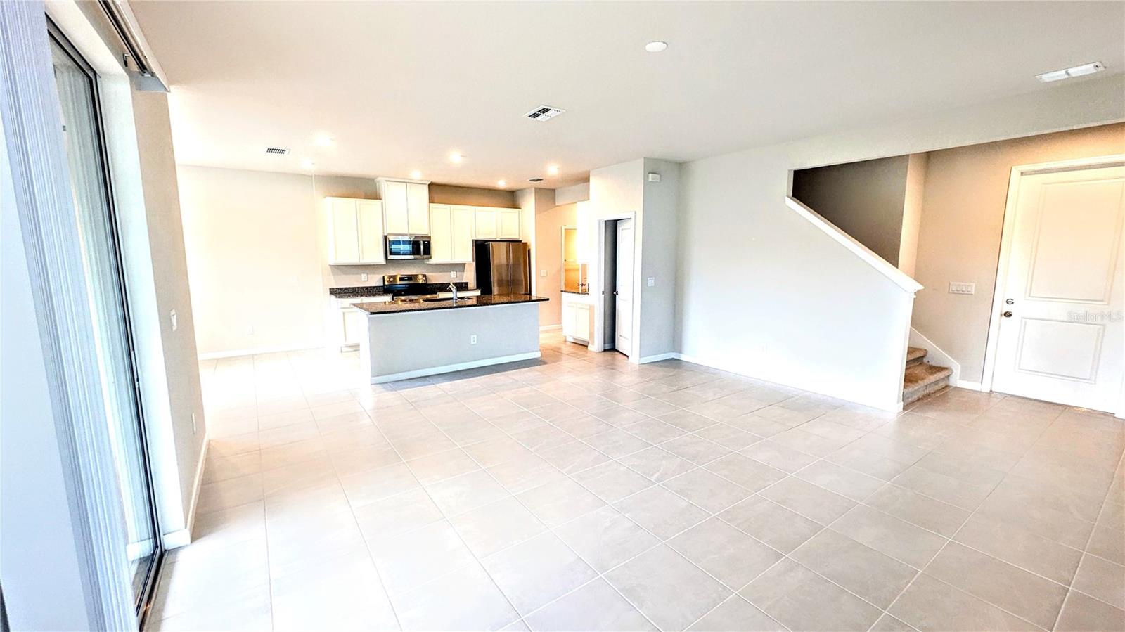 MOSS CREEK PH II SUBPH A - Residential Lease