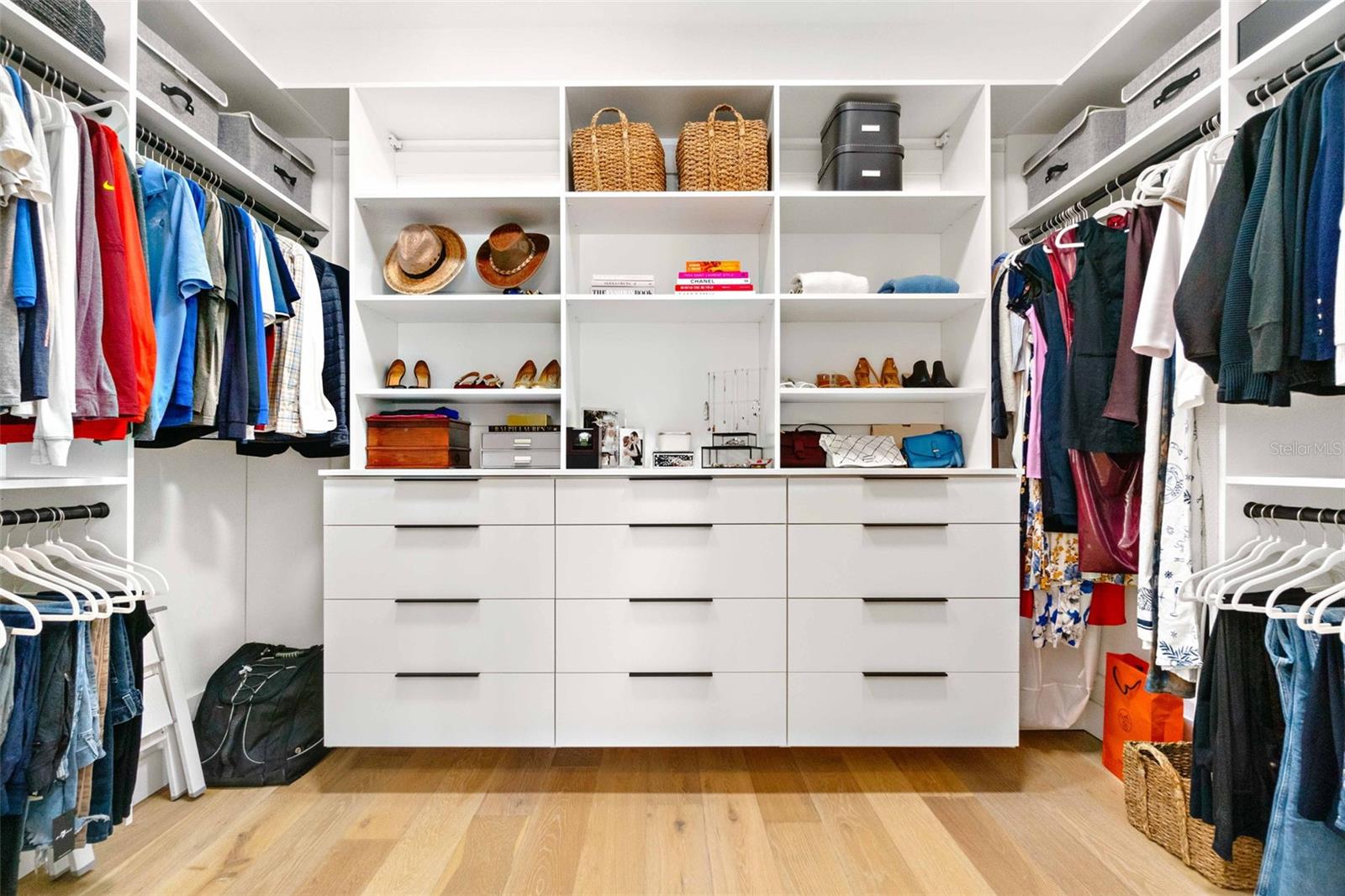 HIBISCUS PARK 2 - Residential