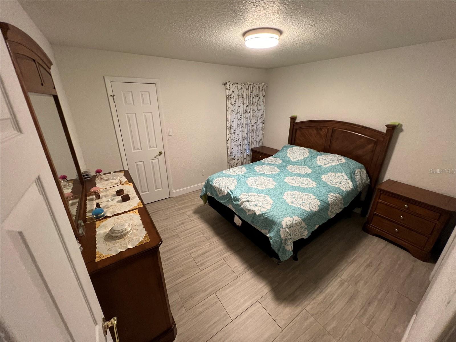 REGENCY GARDENS - Residential