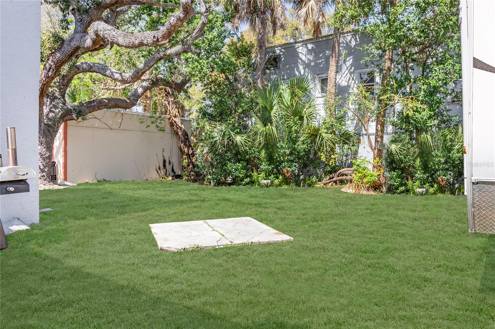 BENNETT IN BLK 27 EAST DAYTONA - Residential