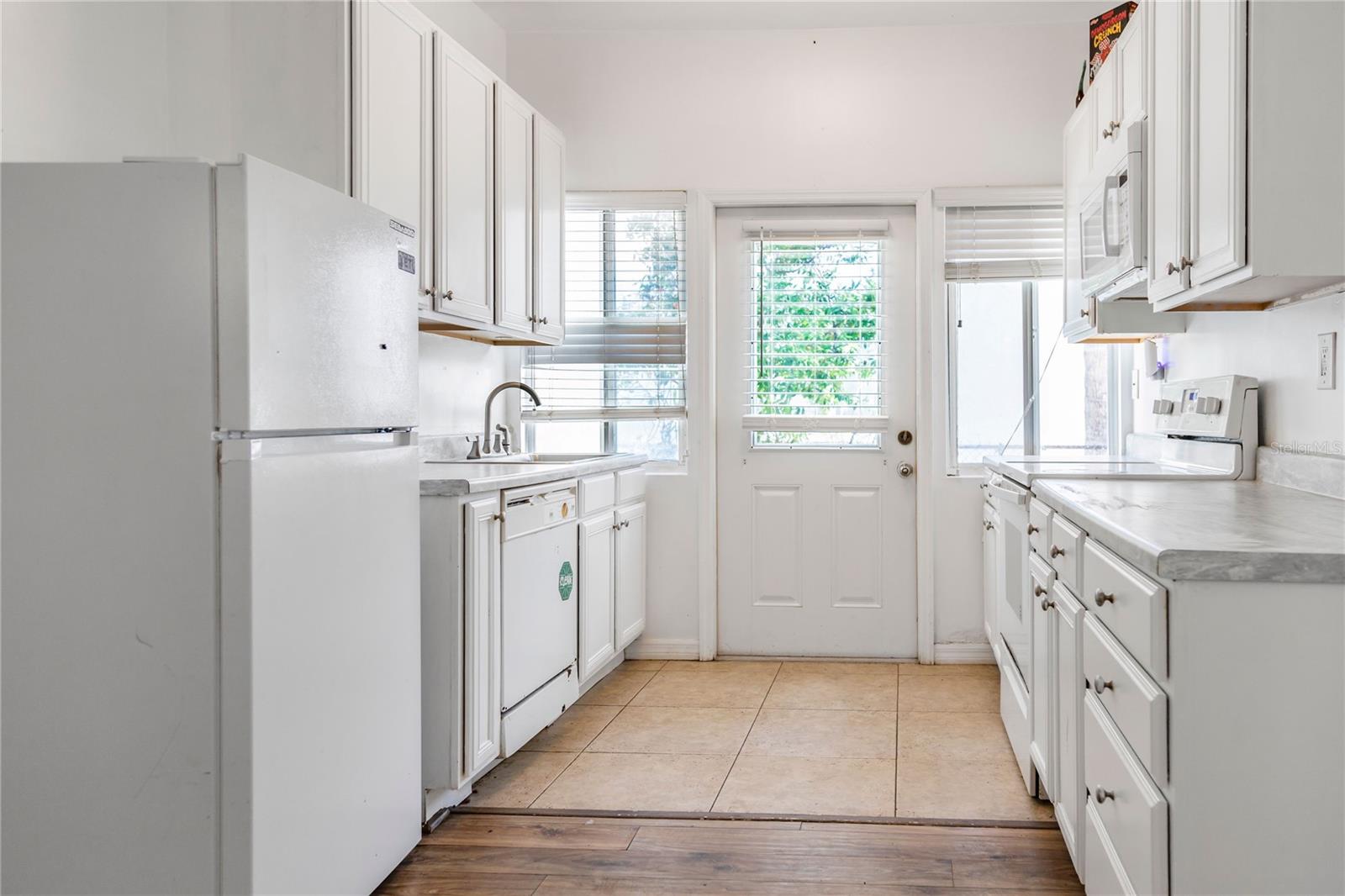 BENNETT IN BLK 27 EAST DAYTONA - Residential