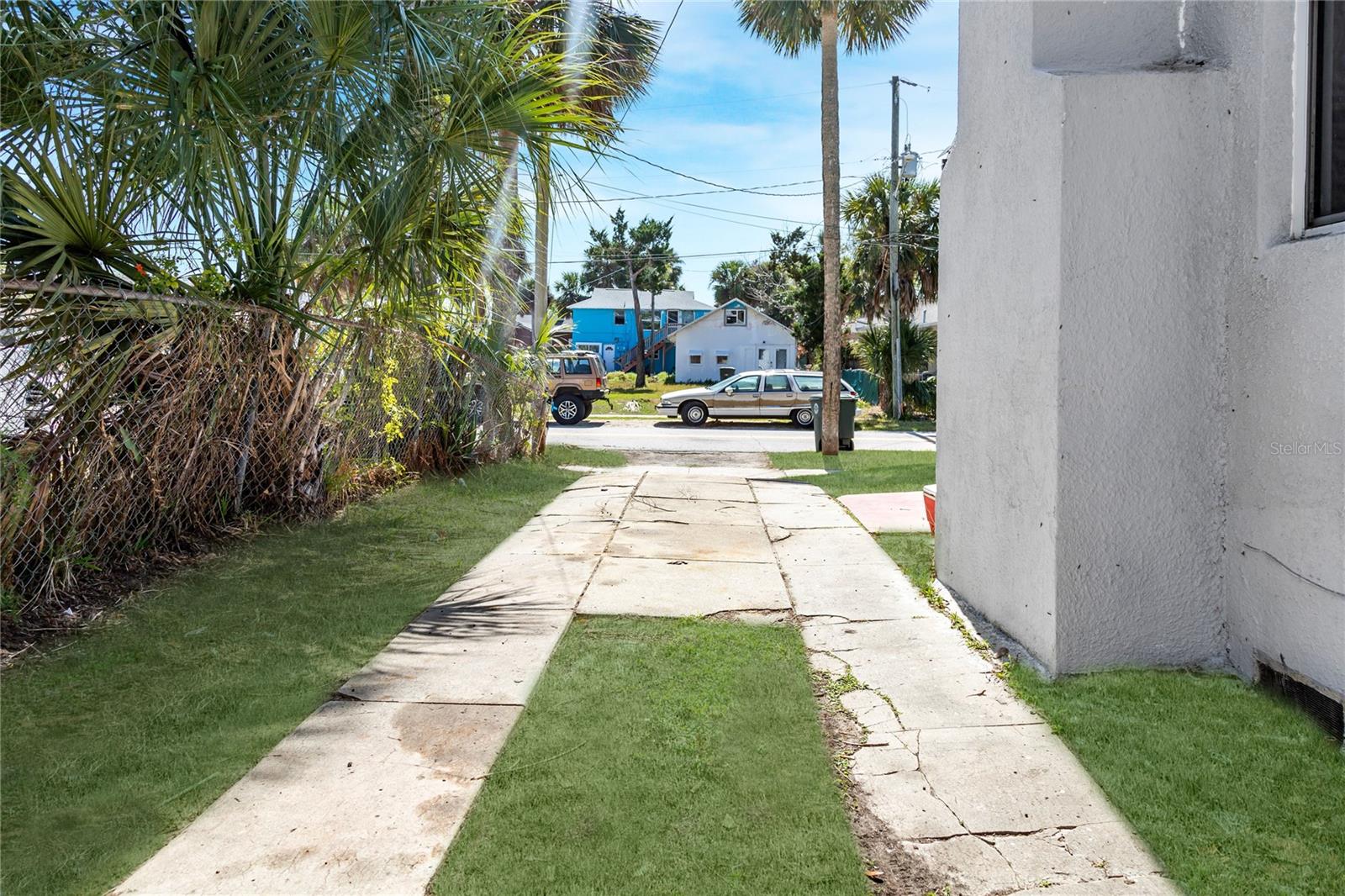 BENNETT IN BLK 27 EAST DAYTONA - Residential