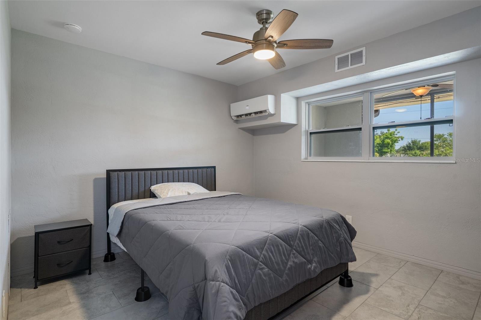 GOLDEN FLAMINGO APTS CONDO - Residential