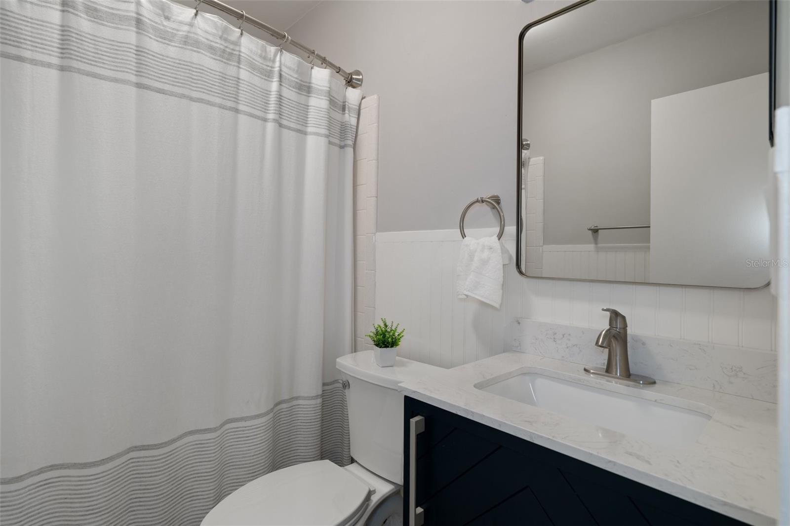 GOLDEN FLAMINGO APTS CONDO - Residential