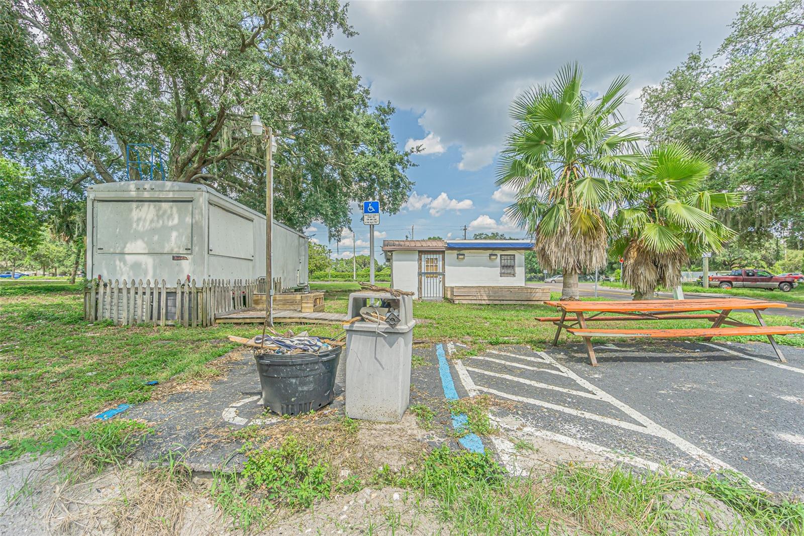 TEMPLE CREST UNIT 3 - Commercial Sale