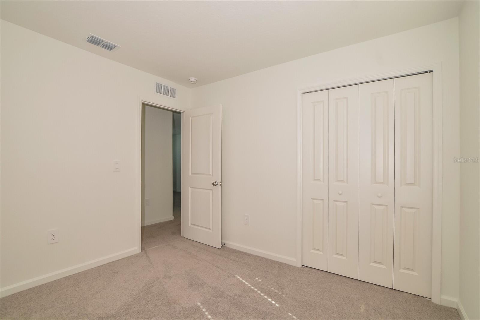 PEACE CRK RESERVE - Residential Lease