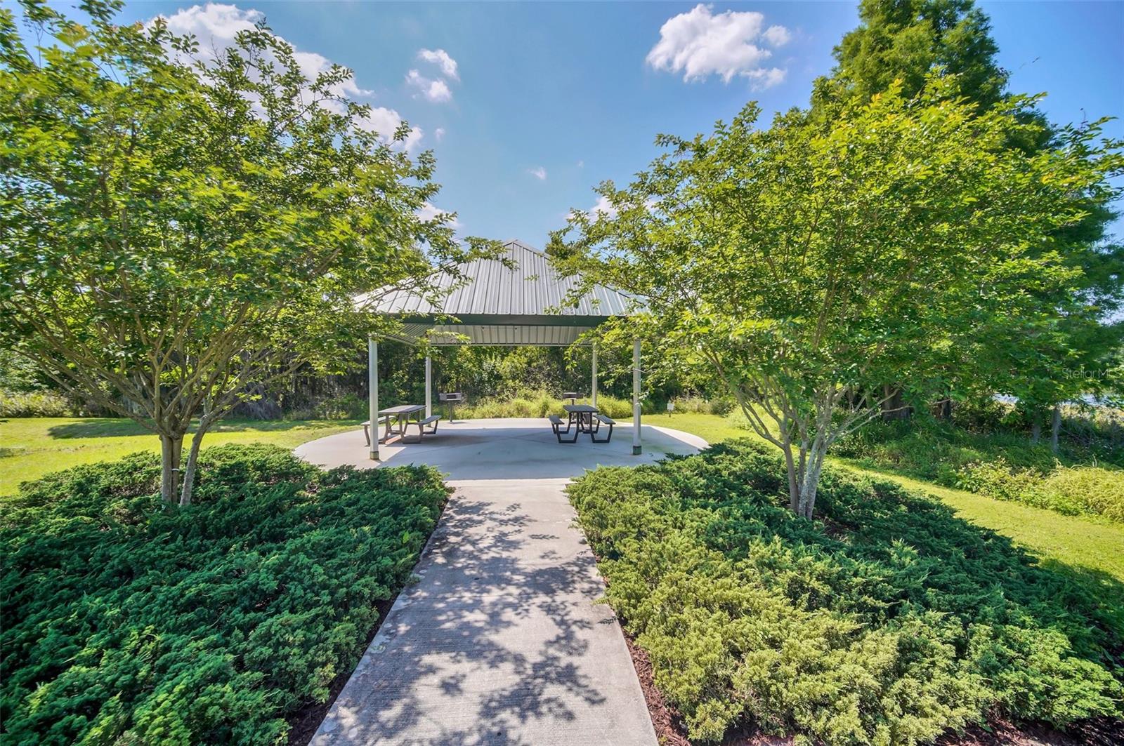 SANCTUARY/LKS/WINDERMERE - Residential Lease