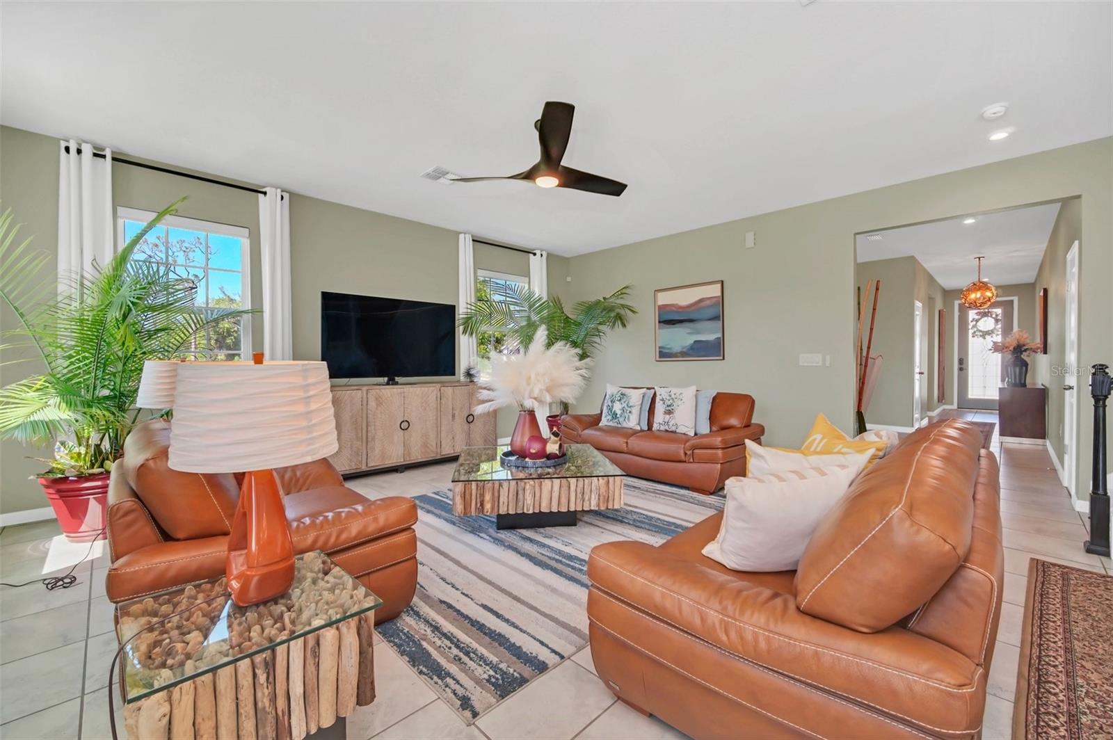 SANCTUARY/LKS/WINDERMERE - Residential Lease