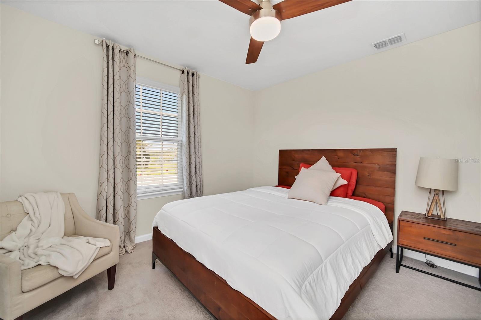 SANCTUARY/LKS/WINDERMERE - Residential Lease