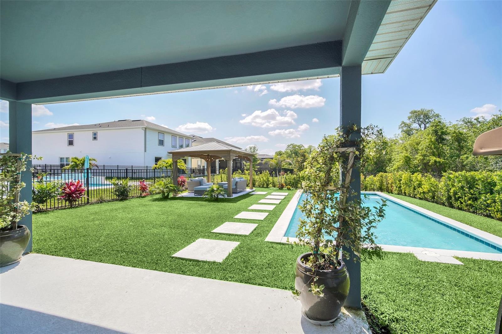 SANCTUARY/LKS/WINDERMERE - Residential Lease
