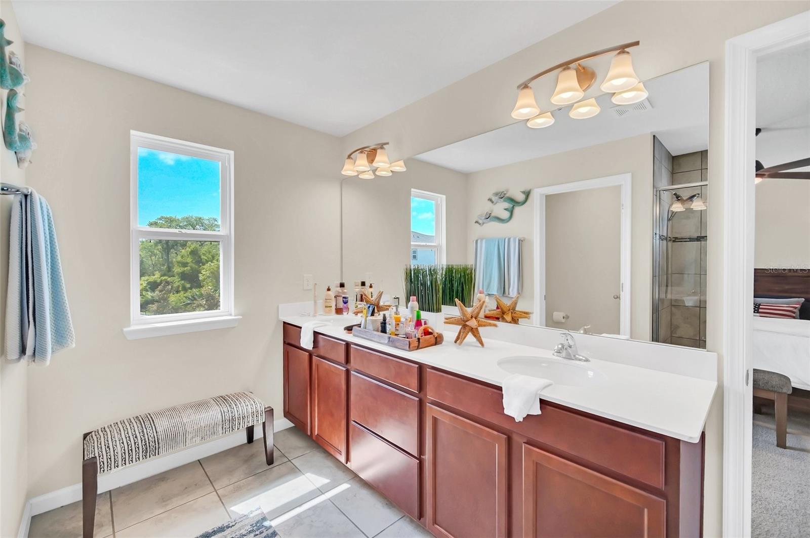SANCTUARY/LKS/WINDERMERE - Residential Lease