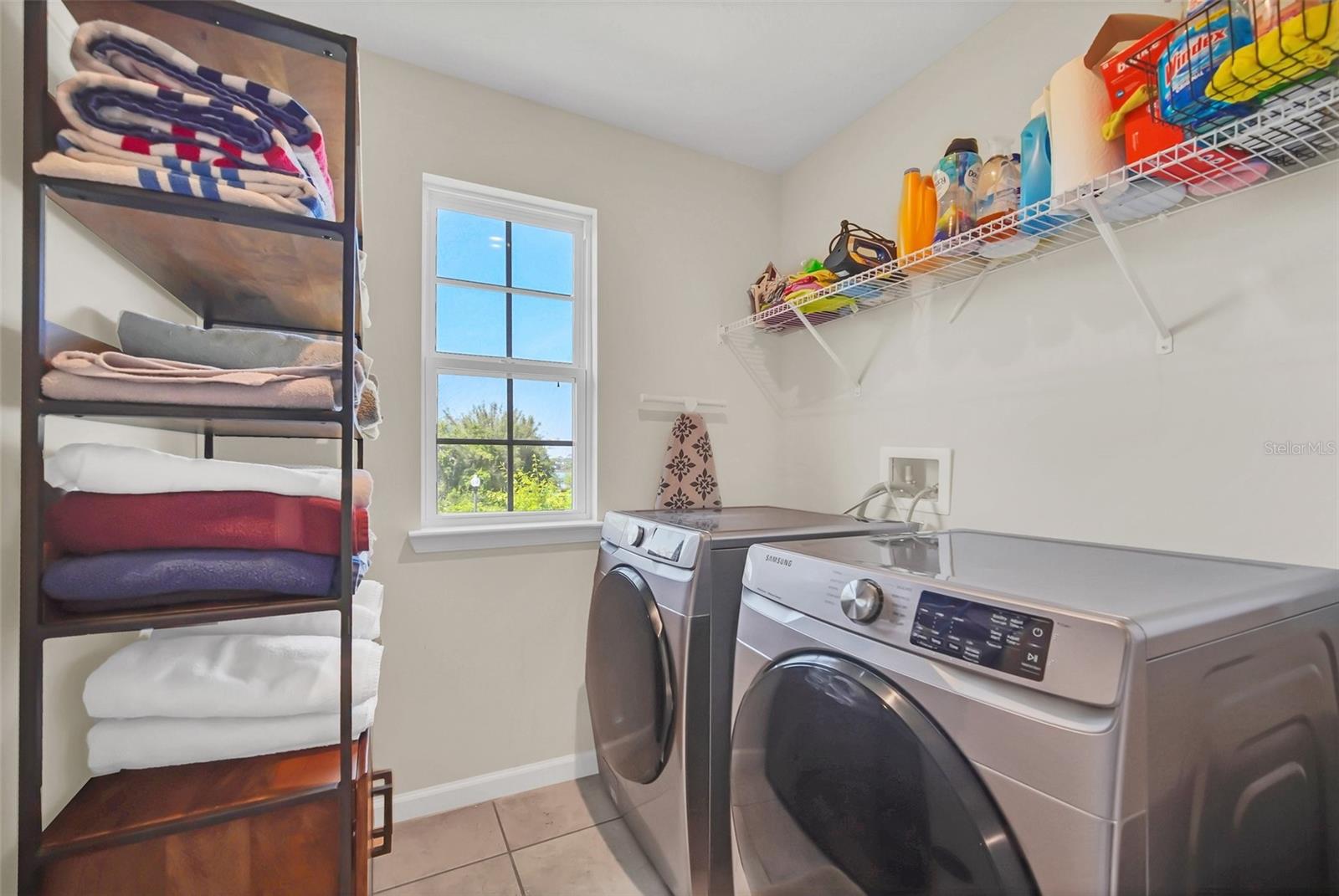SANCTUARY/LKS/WINDERMERE - Residential Lease