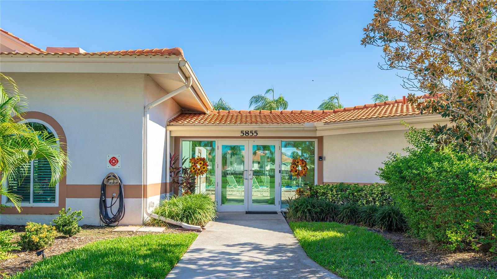 CASA DEL SOL SEC VI - Residential