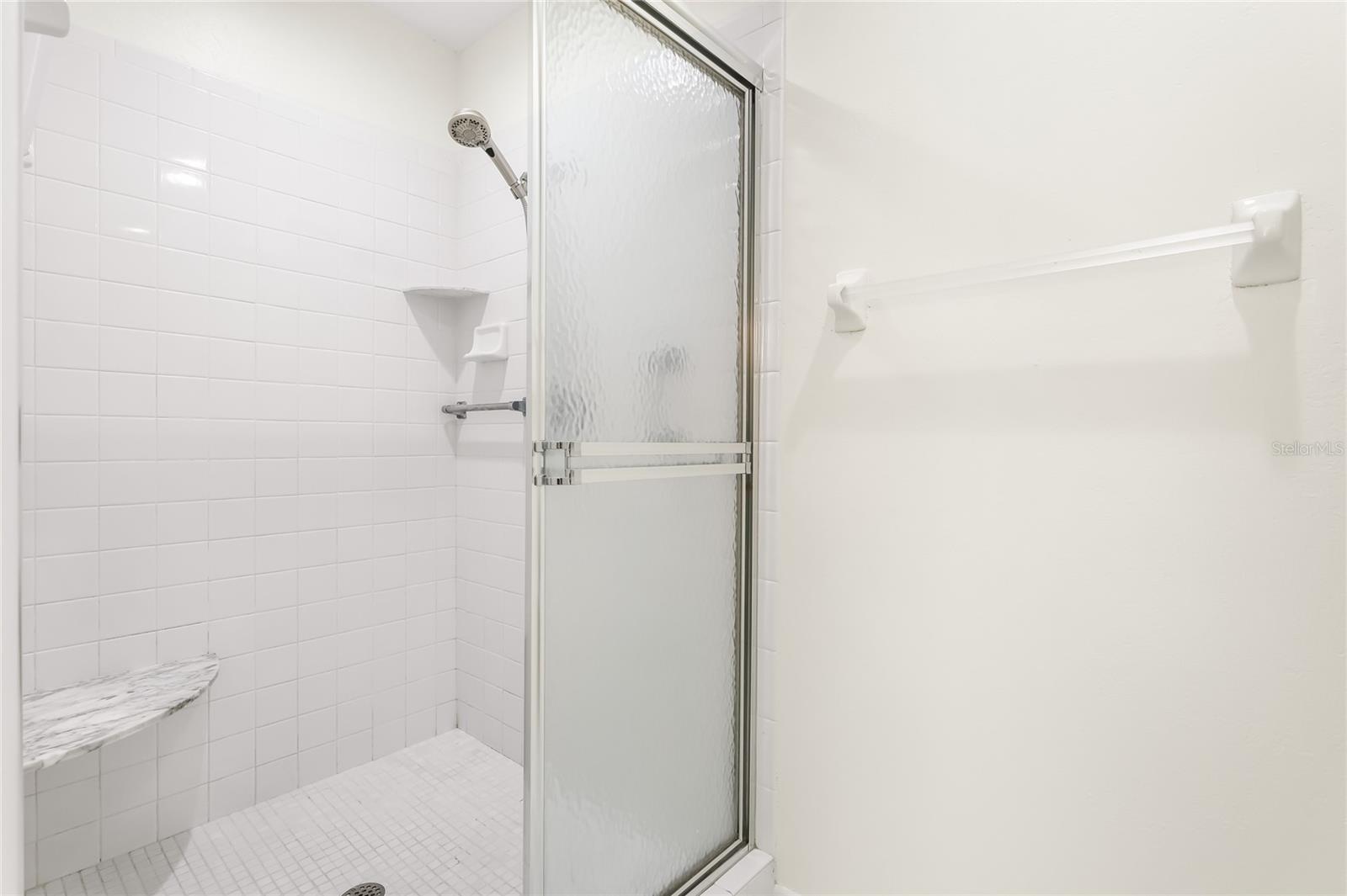 CASA DEL SOL SEC VI - Residential