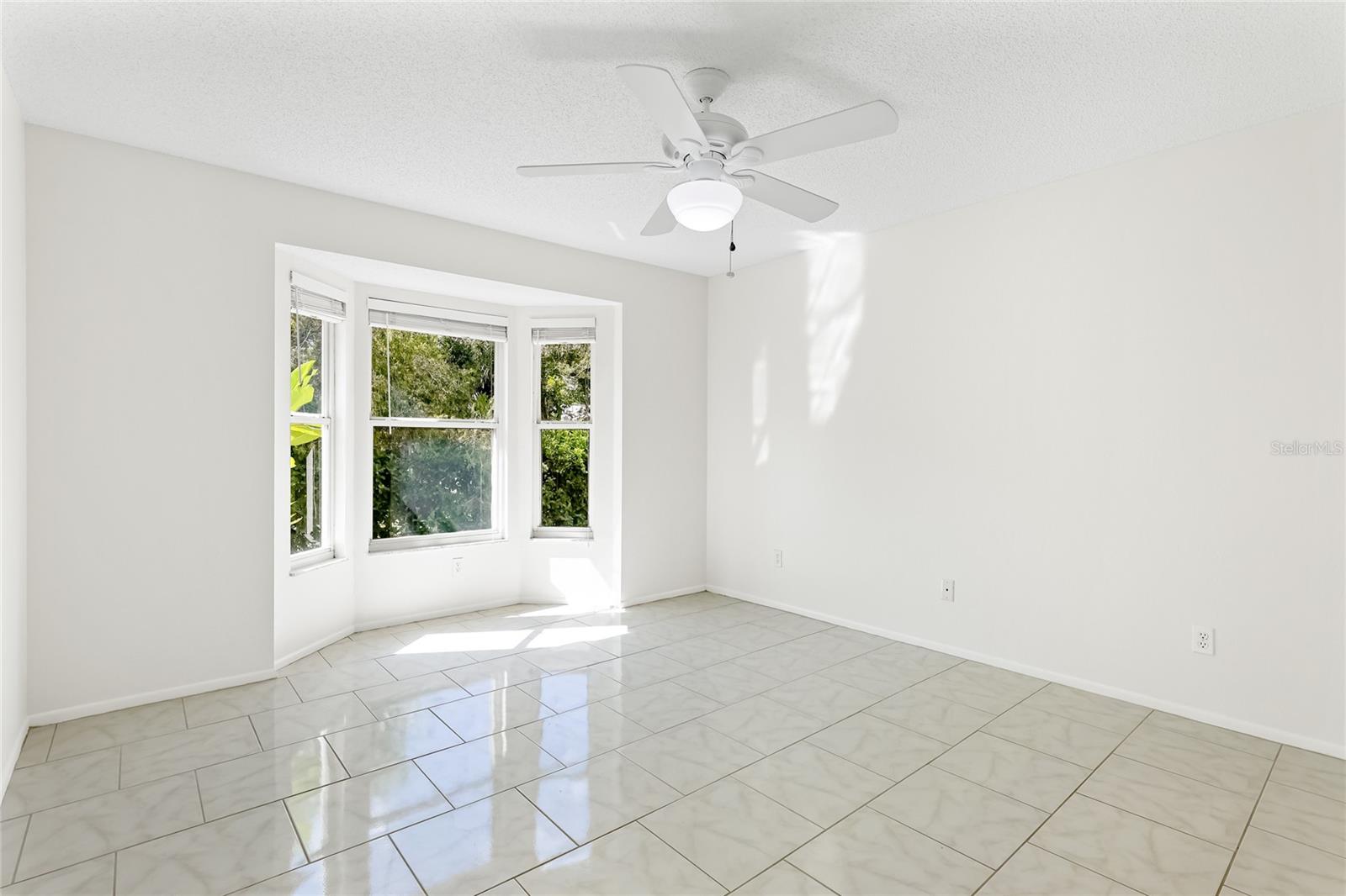 CASA DEL SOL SEC VI - Residential