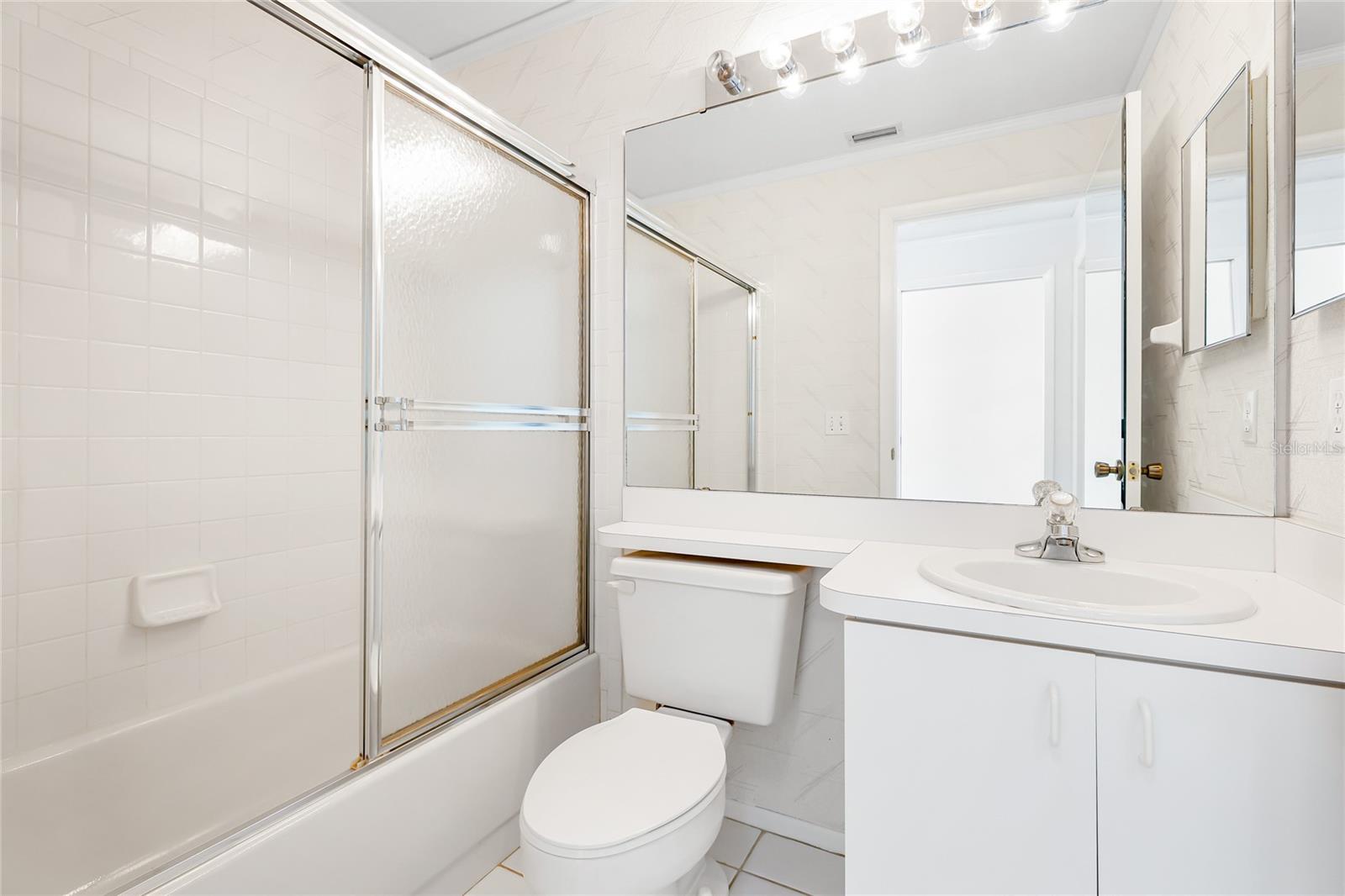 CASA DEL SOL SEC VI - Residential