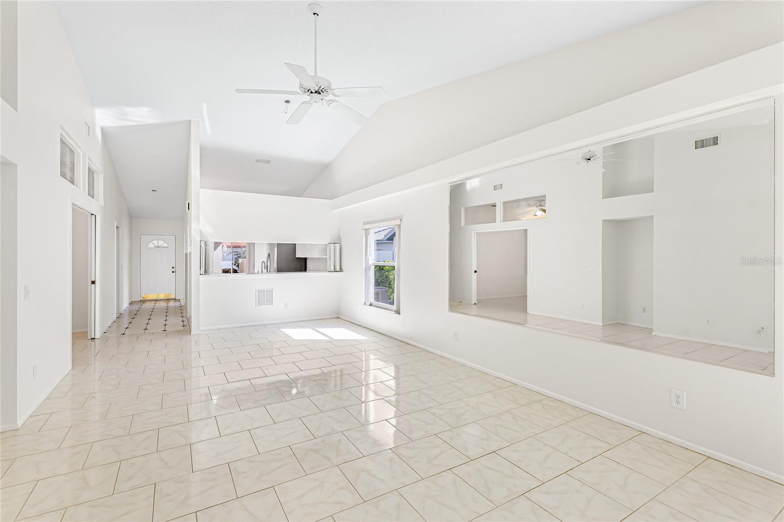 CASA DEL SOL SEC VI - Residential