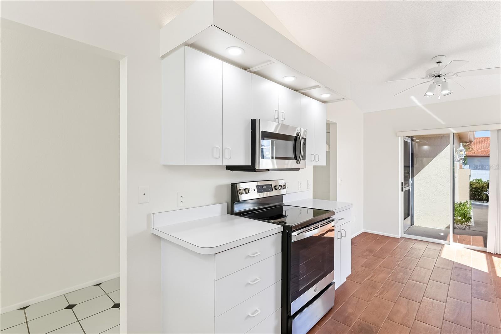 CASA DEL SOL SEC VI - Residential