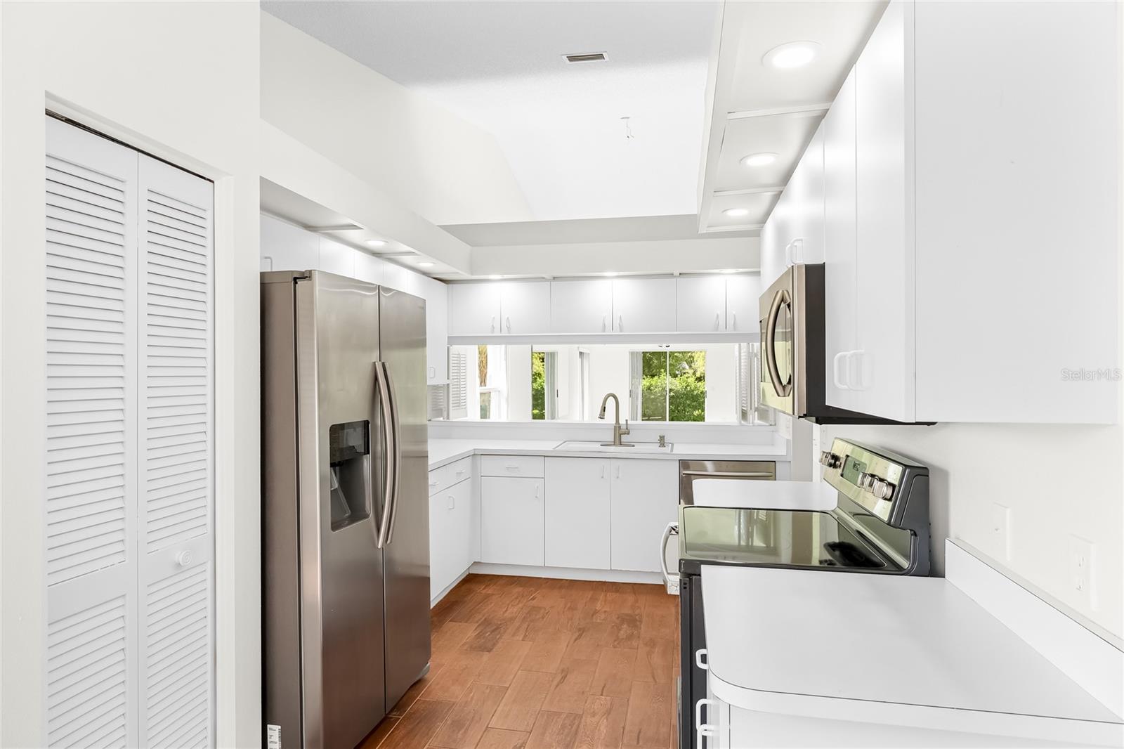 CASA DEL SOL SEC VI - Residential