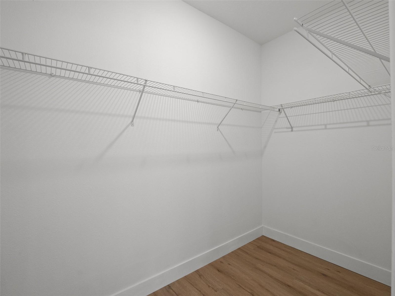 SILVER SPGS SHORES UN #38 - Residential