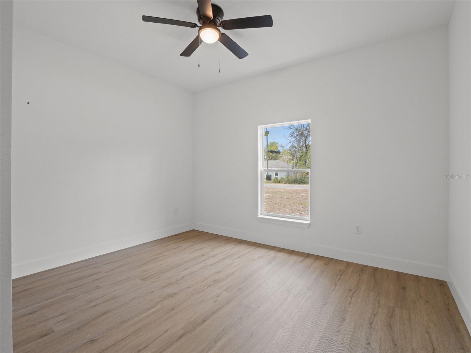 SILVER SPGS SHORES UN #38 - Residential