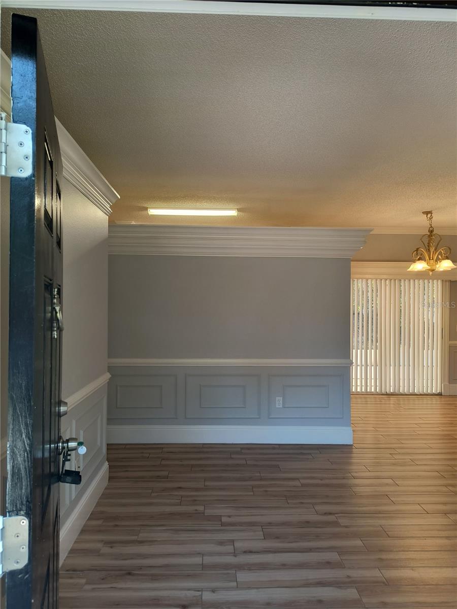 CANOE CREEK LAKES UNIT 1 - Residential Lease