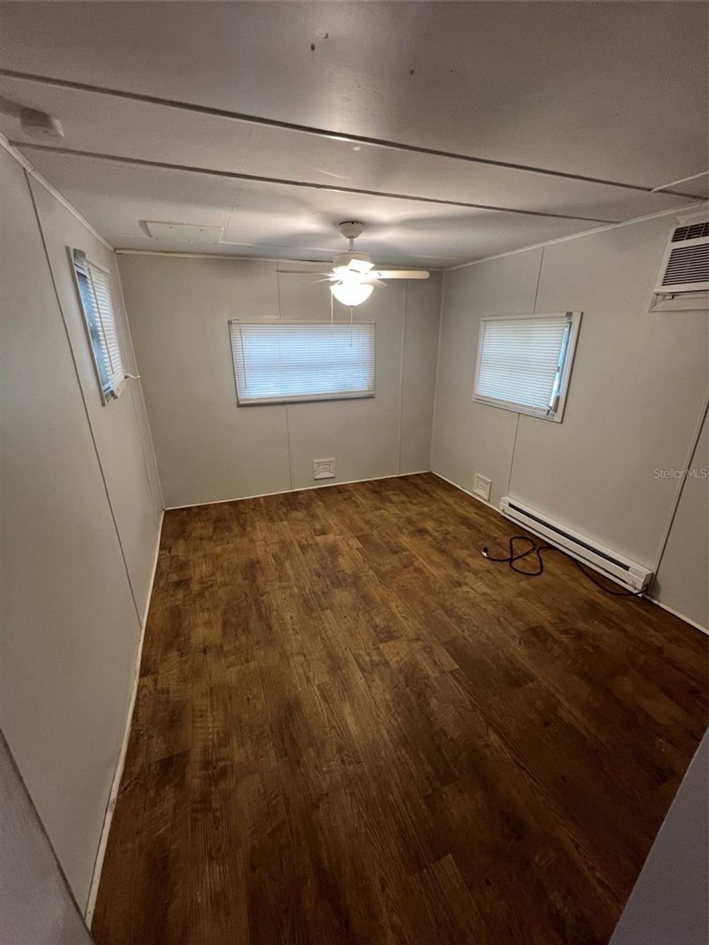 Photo of 20000 Us Highway 19 N #607, Clearwater, FL 33764 (MLS # TB8467571)