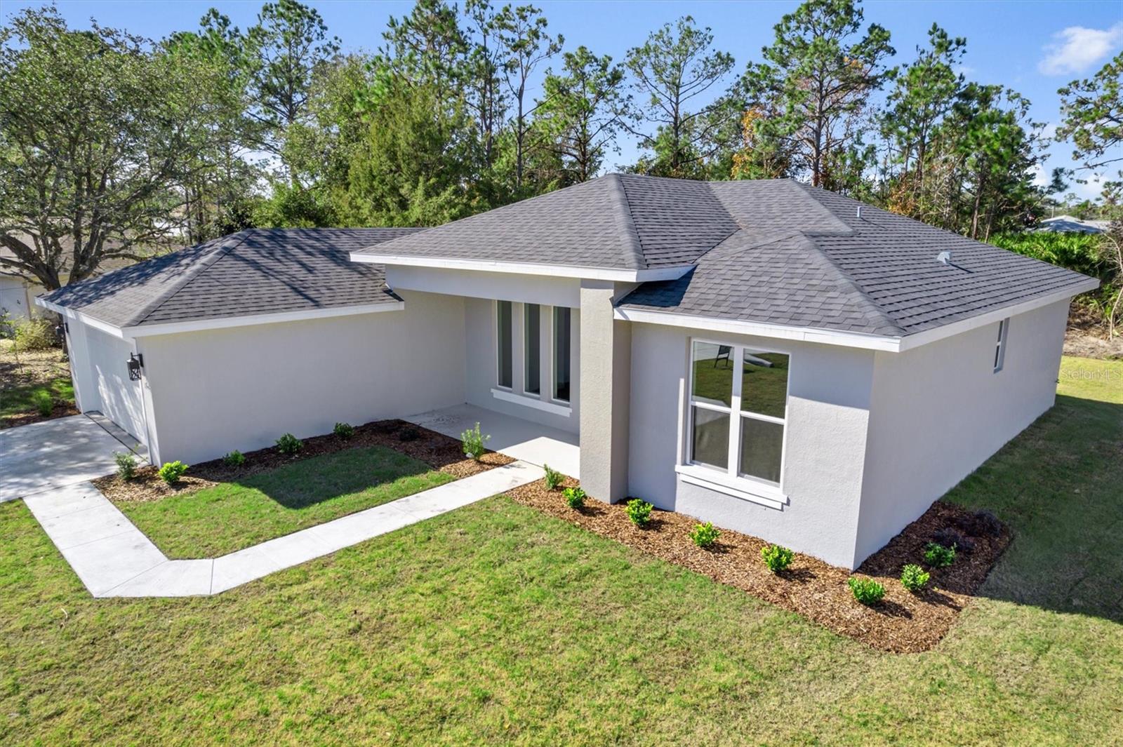 52 PERSHING LANE