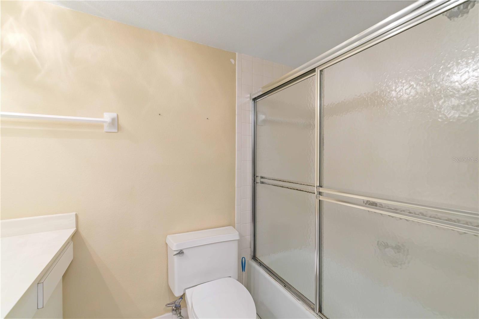 PALM-AIRE AT SARASOTA 10-C - Residential