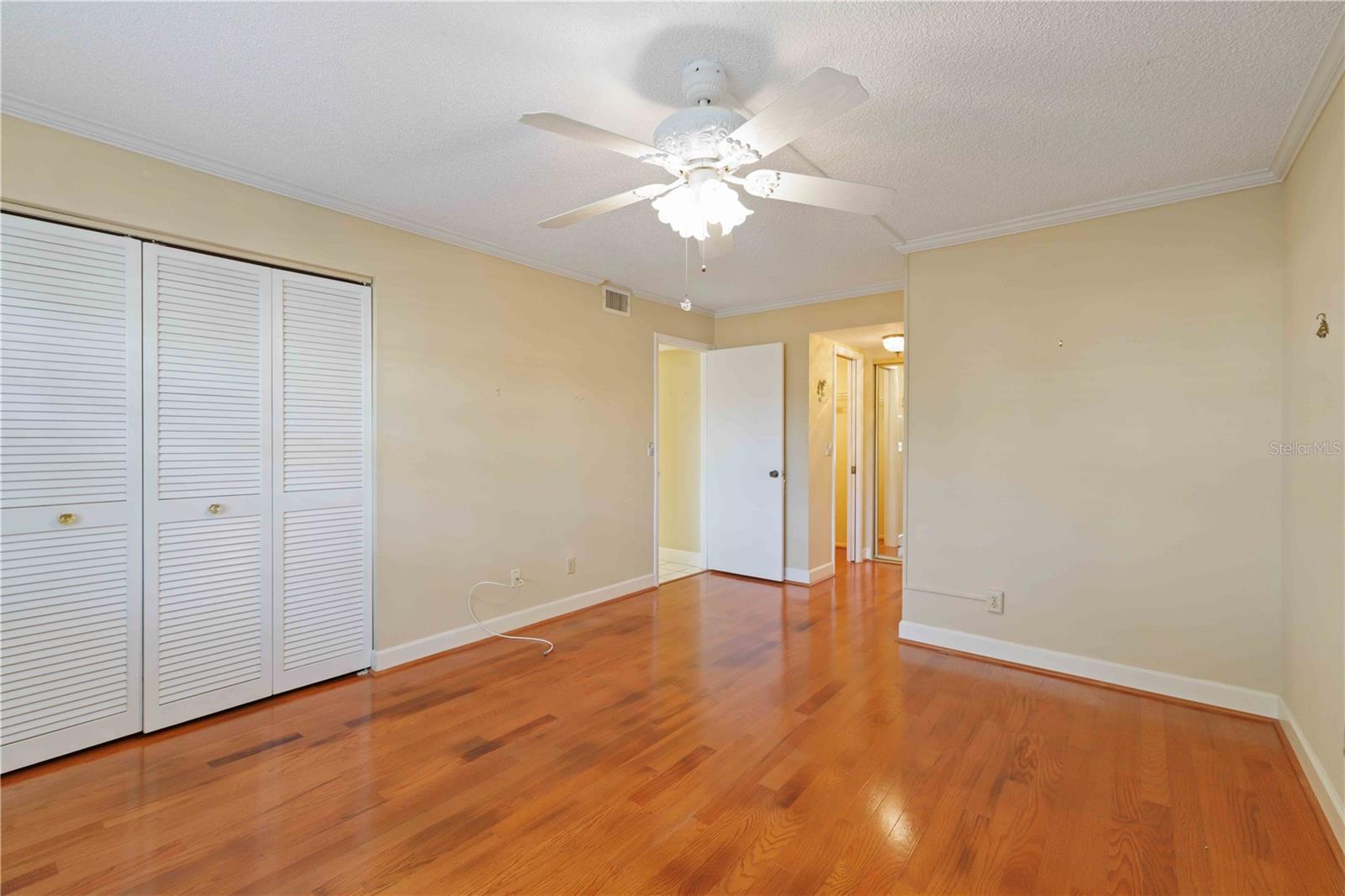 PALM-AIRE AT SARASOTA 10-C - Residential