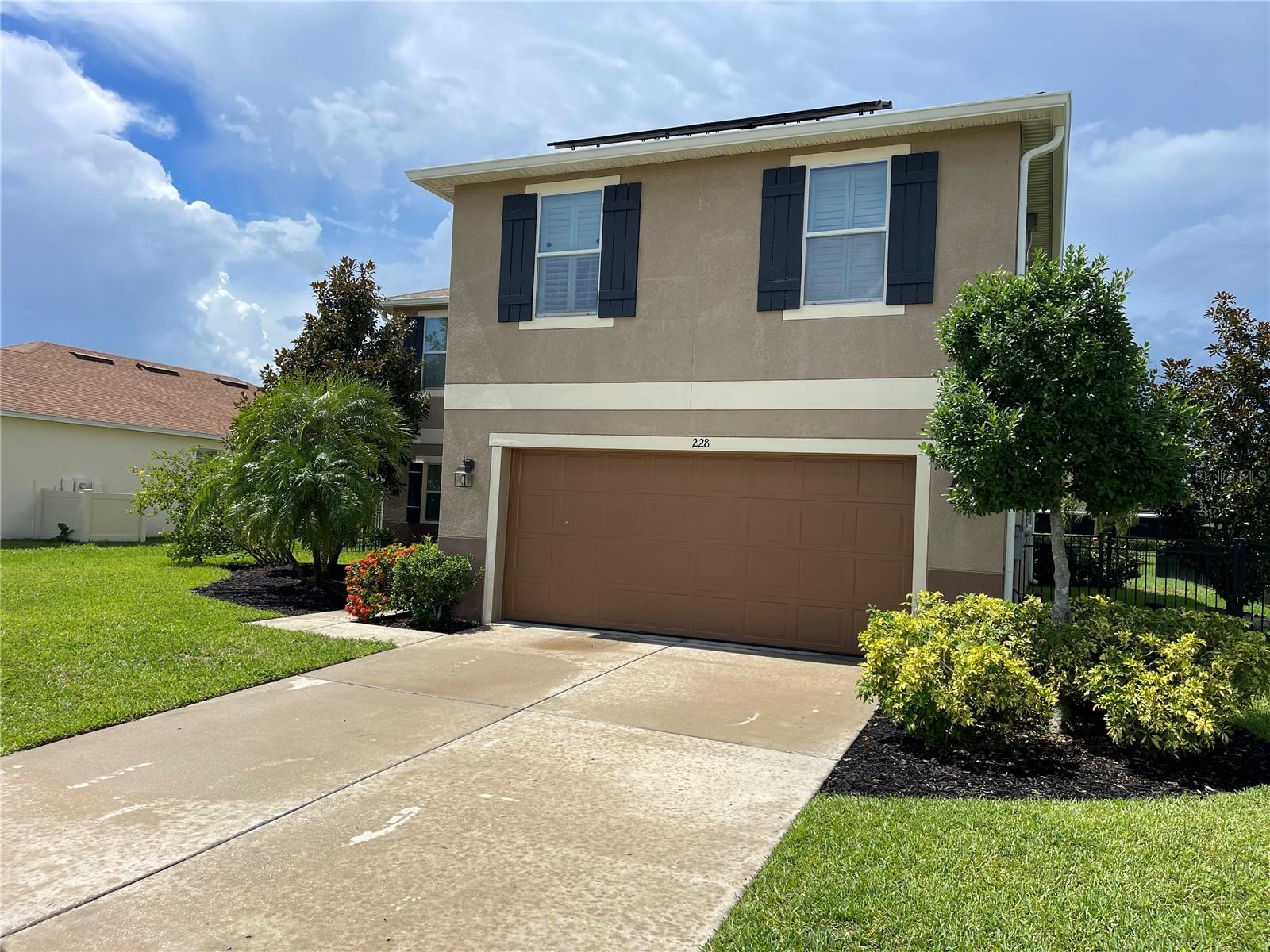 228 STAR SHELL DRIVE