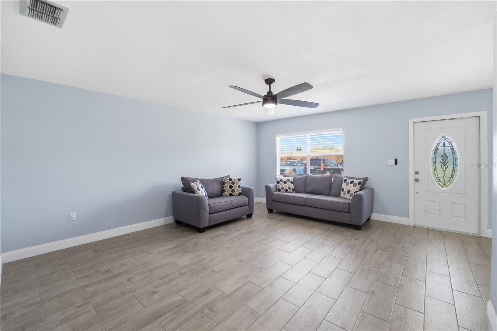 PARADISE POINTE WEST - Residential