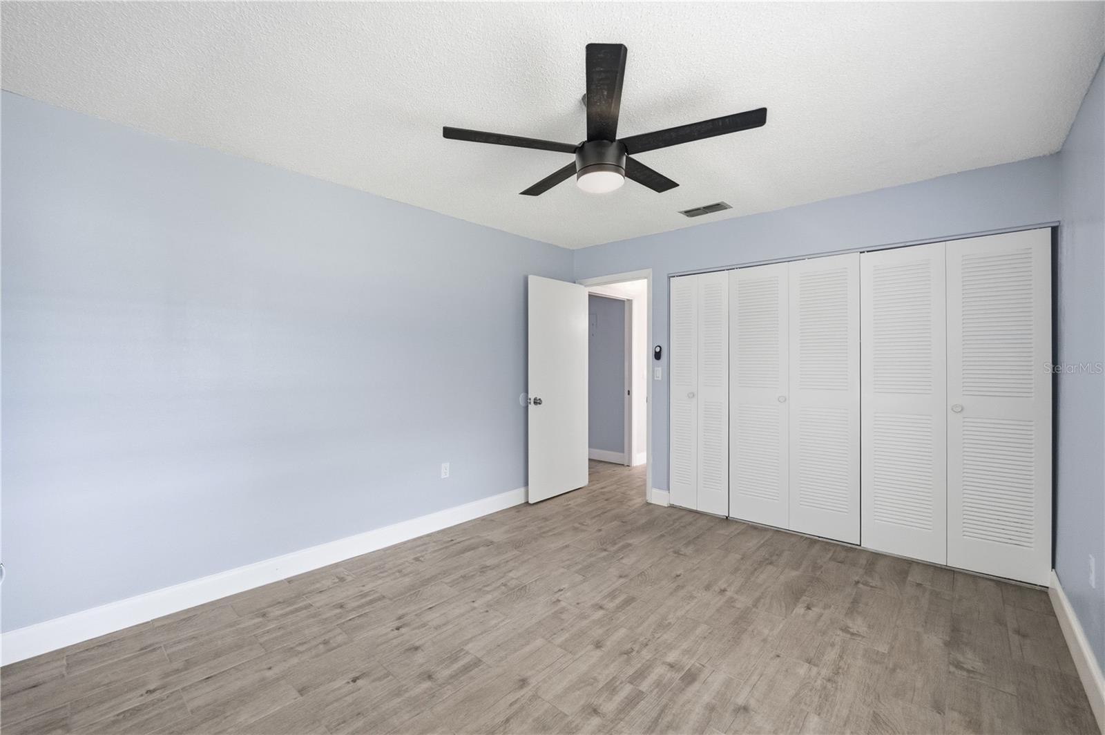 PARADISE POINTE WEST - Residential