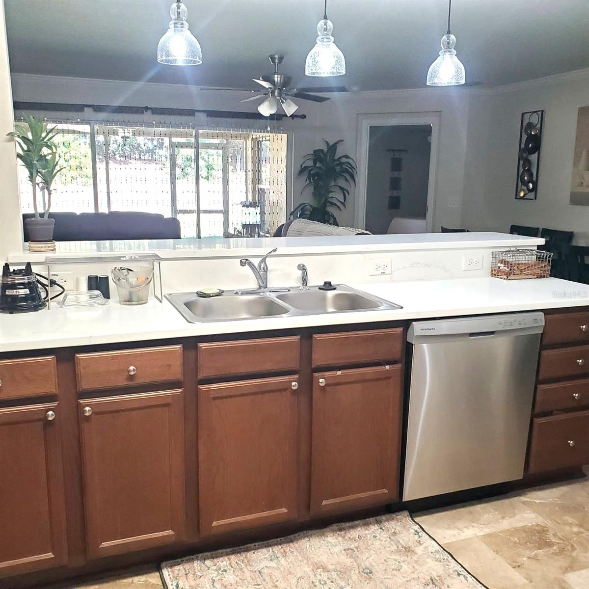 ARLINGTON RDG PH 01-C - Residential