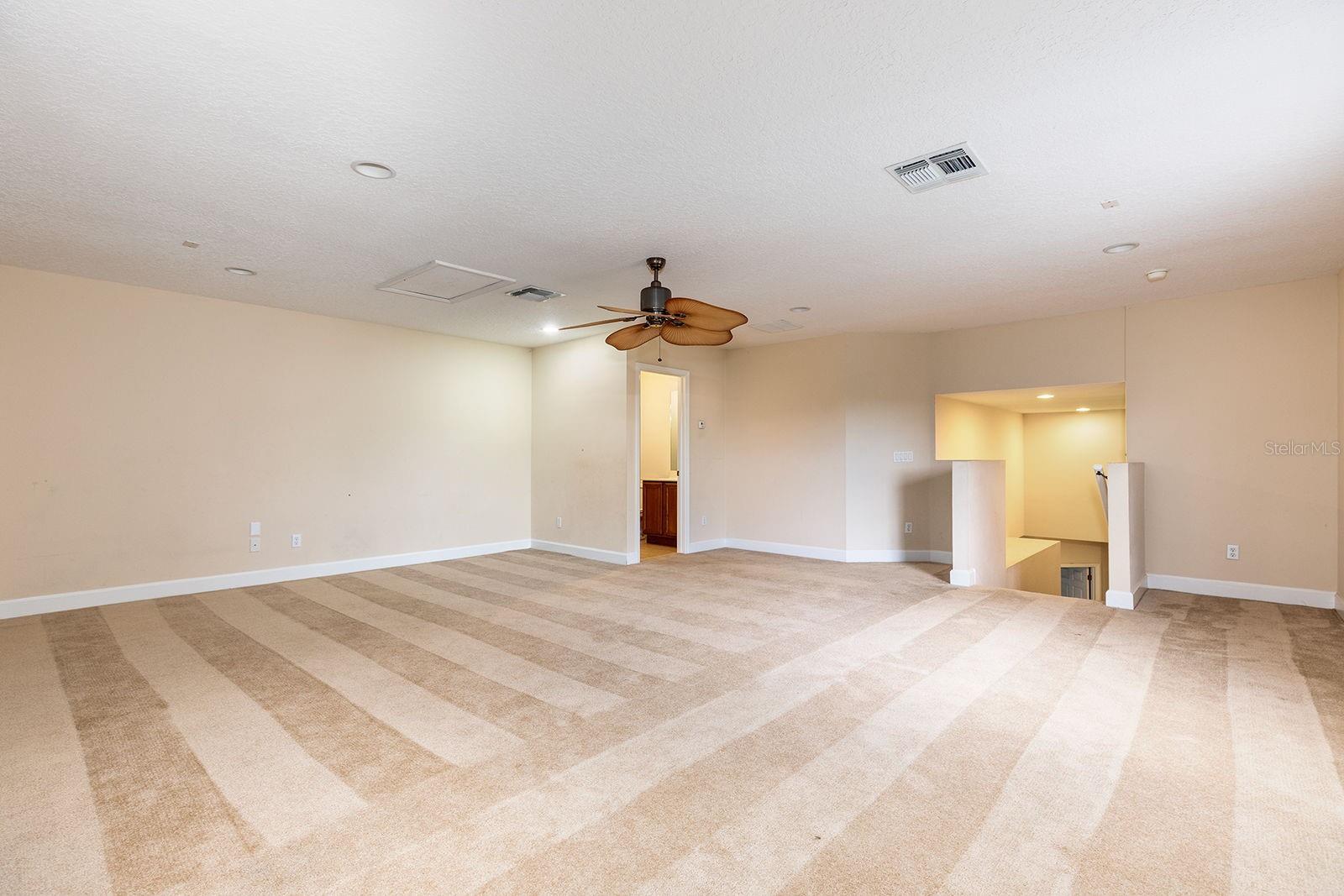 LIVE OAK RESERVE UNIT THREE - Residential