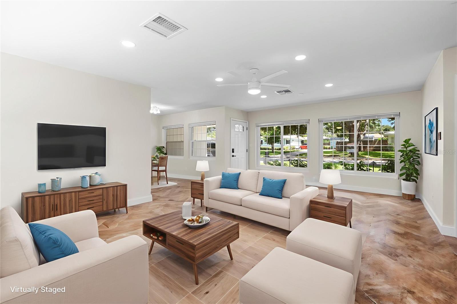 1819 MEADOW LANE