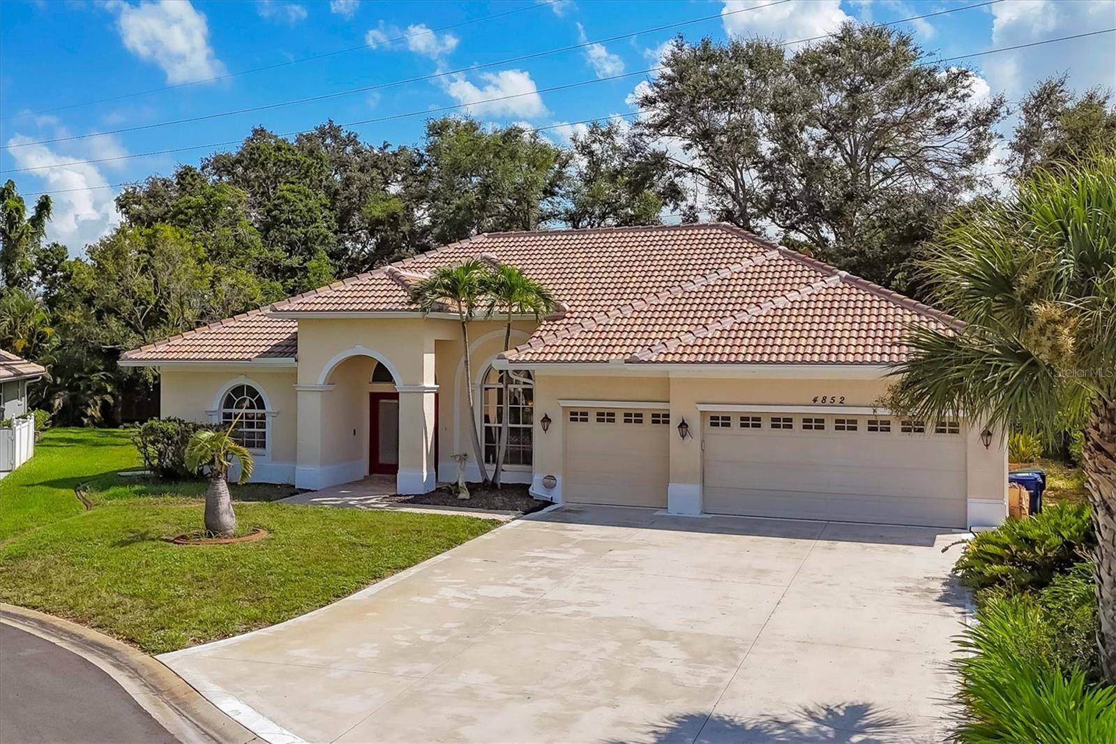 Incredible Opportunity - $50-$100 per square foot less than any home in the neighborhood! This large 3-bedroom, 2-bath home in Jacaranda Heights offers incredible potential for cosmetic updates, customization, and long-term value. A few of the big ticket items have been recently addressed…BRAND NEW TILE ROOF 2025 ($80K), NEW AC in 2018. With strong bones and plenty of potential, this home is ideal for someone with vision and a desire to “make it their own” — whether you're looking to renovate right away or move right in and take your time adding personal touches. With an ARV (after-repair value) of over $525k, this is a chance to make your mark in a desirable community. Bring your tools and creativity—this property has GREAT POTENTIAL! Be a well-informed buyer, please be sure to ask your agent for a copy of the recently completed home inspection.