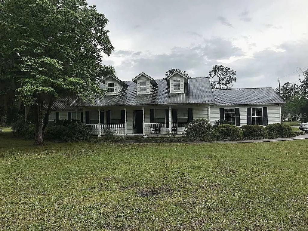 Photo of 363 SW Monroe Avenue, Mayo, FL 32066 (MLS # A4687184)